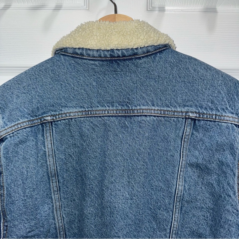 NWT {LEVI’S} Original Denim Sherpa Trucker Jacket, XL - Picture 9 of 10